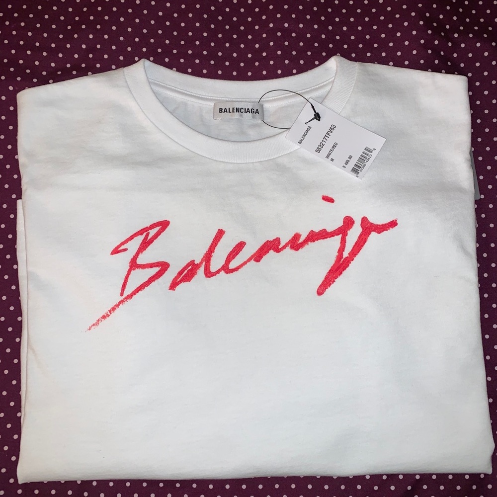 ❌❌SOLD❌❌ BNWT Balenciaga Women’s T shirt